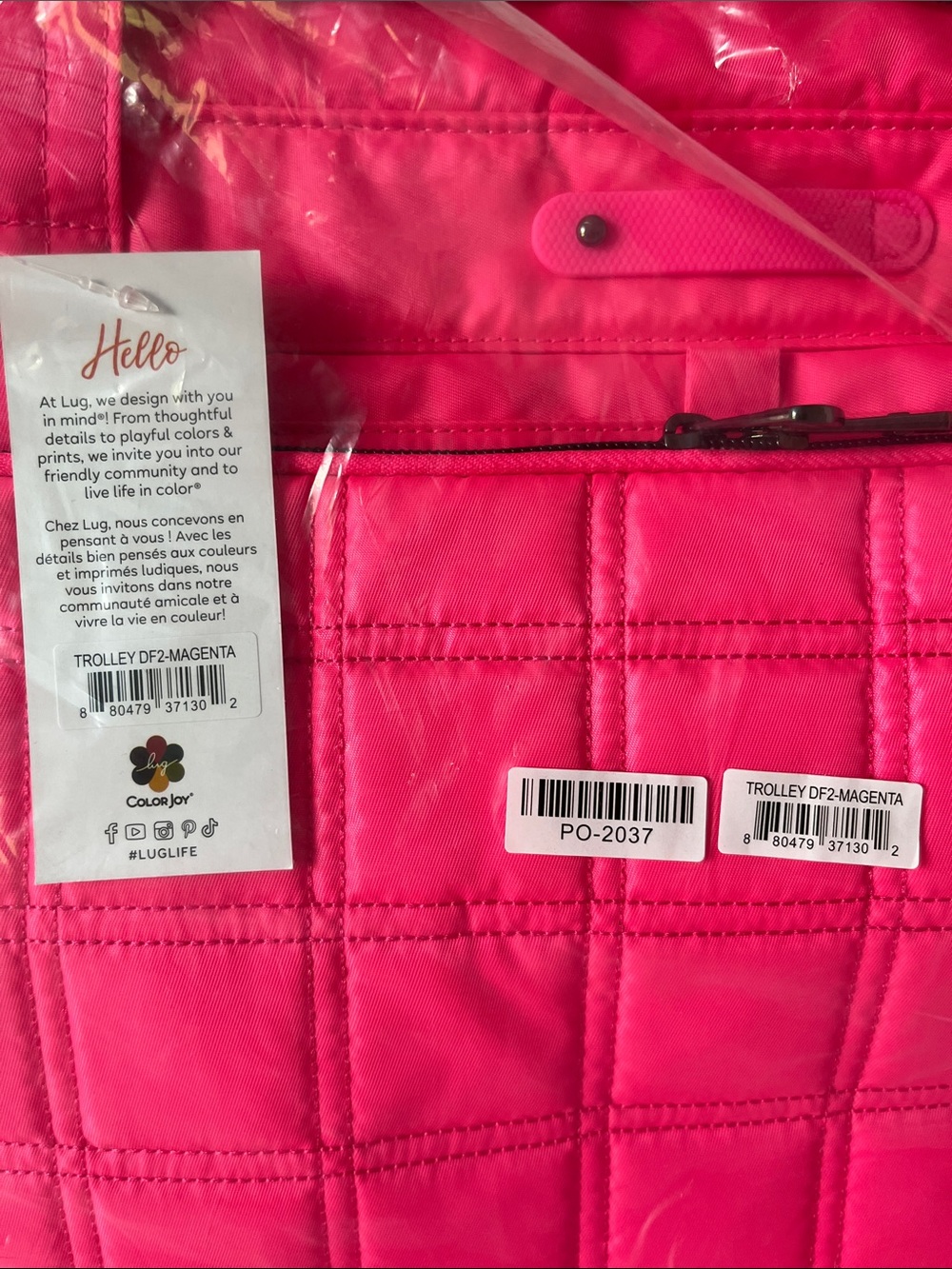 LUG - Trolley Duffel 2 Oversized Travel Bag in Magenta - Picture 7 of 11